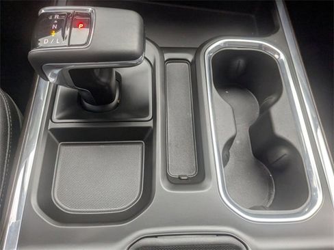 Used 2023 GMC Sierra 1500 SLT w/ SLT Premium Plus Package image 27