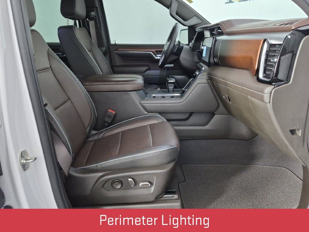 Used 2023 GMC Sierra 1500 Denali w/ Denali Reserve Package AWD/4WD image 39