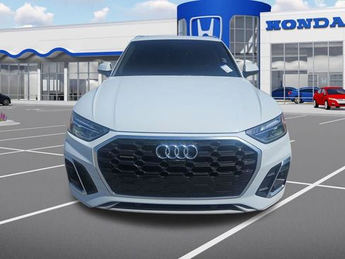 Used 2023 Audi Q5 2.0T Premium Plus w/ Premium Plus Package image 2