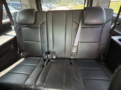 Used 2016 Chevrolet Suburban LT w/ Luxury Package AWD/4WD image 22