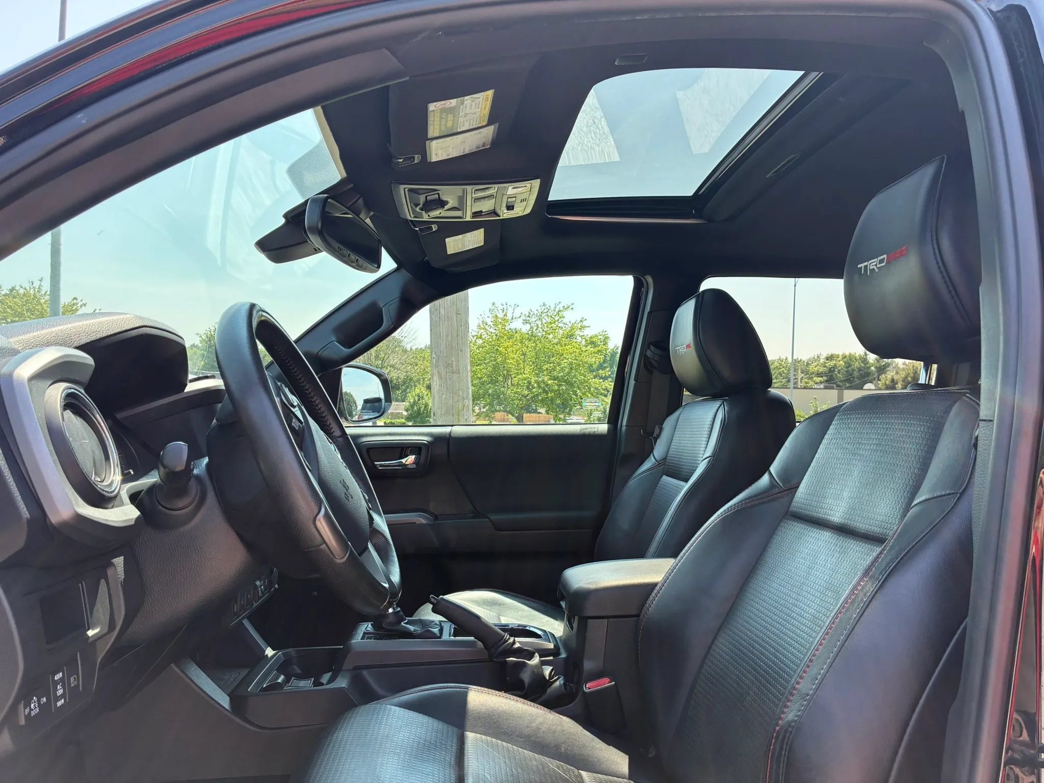 Used 2019 Toyota Tacoma TRD Pro AWD/4WD image 12