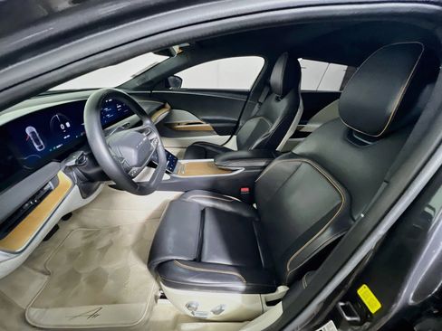 Used 2024 Lucid Air Touring AWD/4WD image 14