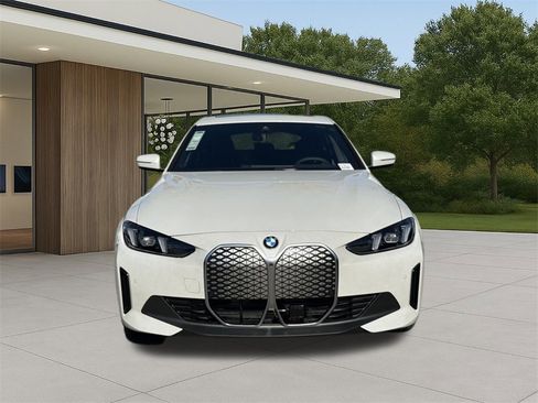 New 2026 BMW i4 eDrive40 w/ Premium Package image 3