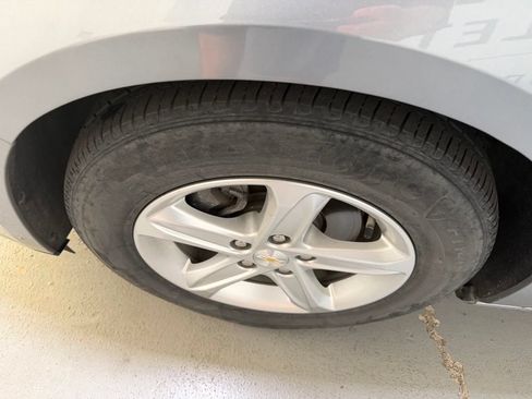 Used 2024 Chevrolet Malibu LS FWD image 6