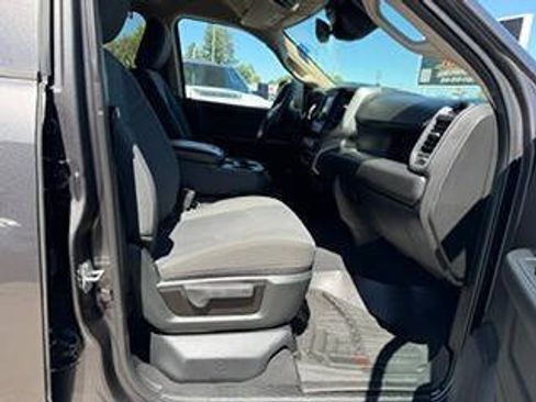 Used 2019 RAM 2500 Tradesman w/ Safety Group AWD/4WD image 14