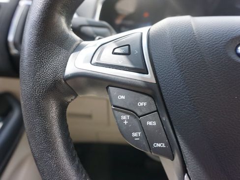 Used 2015 Ford Edge Titanium w/ Equipment Group 301A FWD image 7