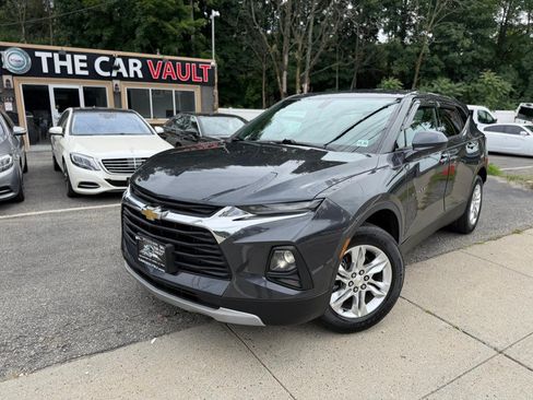 Used 2021 Chevrolet Blazer LT FWD image 1