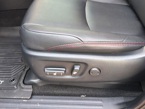 Certified 2023 Toyota 4Runner TRD Off-Road Premium w/ Moonroof Package image 29