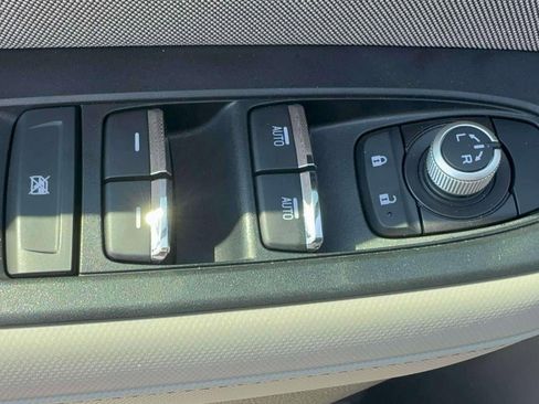 Certified 2025 Subaru Forester Premium AWD/4WD image 10
