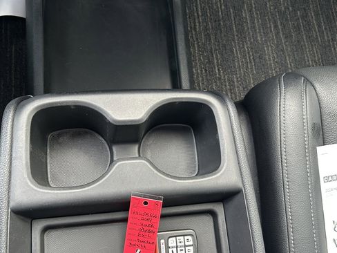 Used 2024 Honda Odyssey EX-L image 32