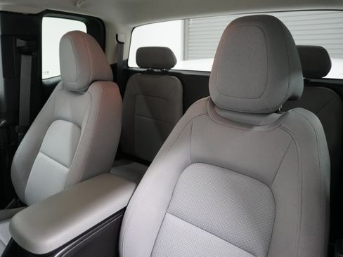 Used 2016 Chevrolet Colorado W/T w/ WT Convenience Package image 12