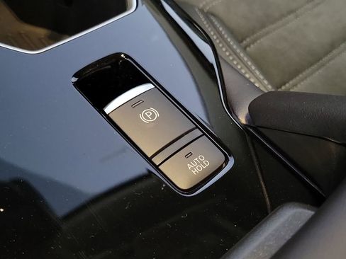 New 2026 Mitsubishi Outlander SE image 20