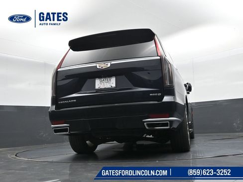 Used 2023 Cadillac Escalade Premium Luxury w/ Performance Package AWD/4WD image 49