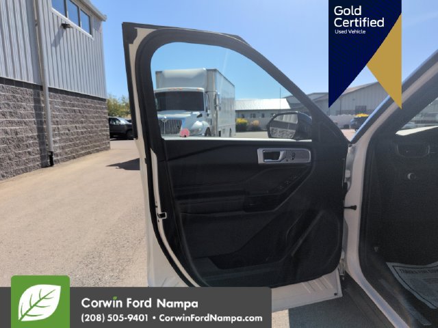 Used 2022 Ford Explorer ST-Line w/ Class IV Trailer Tow Package AWD/4WD image 12