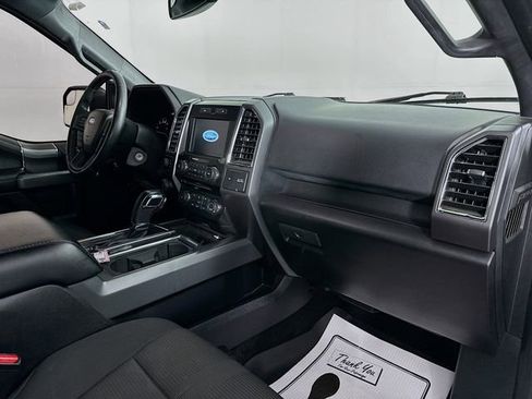 Used 2016 Ford F150 XLT w/ Equipment Group 302A Luxury image 31