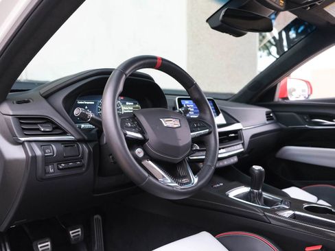 Used 2022 Cadillac CT4 V Blackwing w/ Carbon Fiber 1 Package image 21