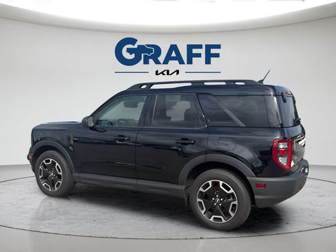 Used 2023 Ford Bronco Sport Outer Banks w/ Tech Package AWD/4WD image 4