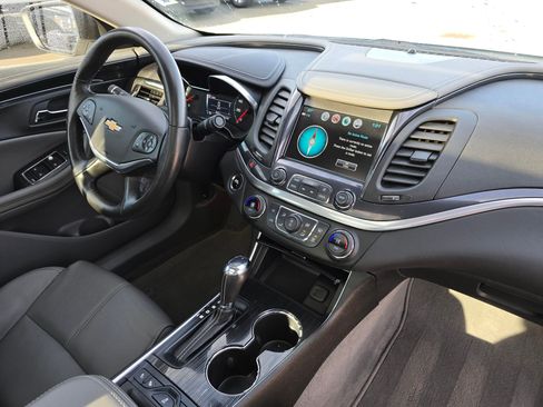 Used 2019 Chevrolet Impala LT image 34