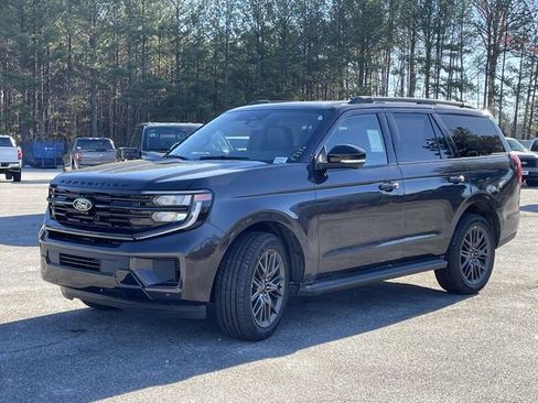 New 2026 Ford Expedition Platinum w/ Stealth Appearance Package image 24