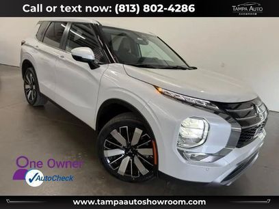 Used 2025 Mitsubishi Outlander SE