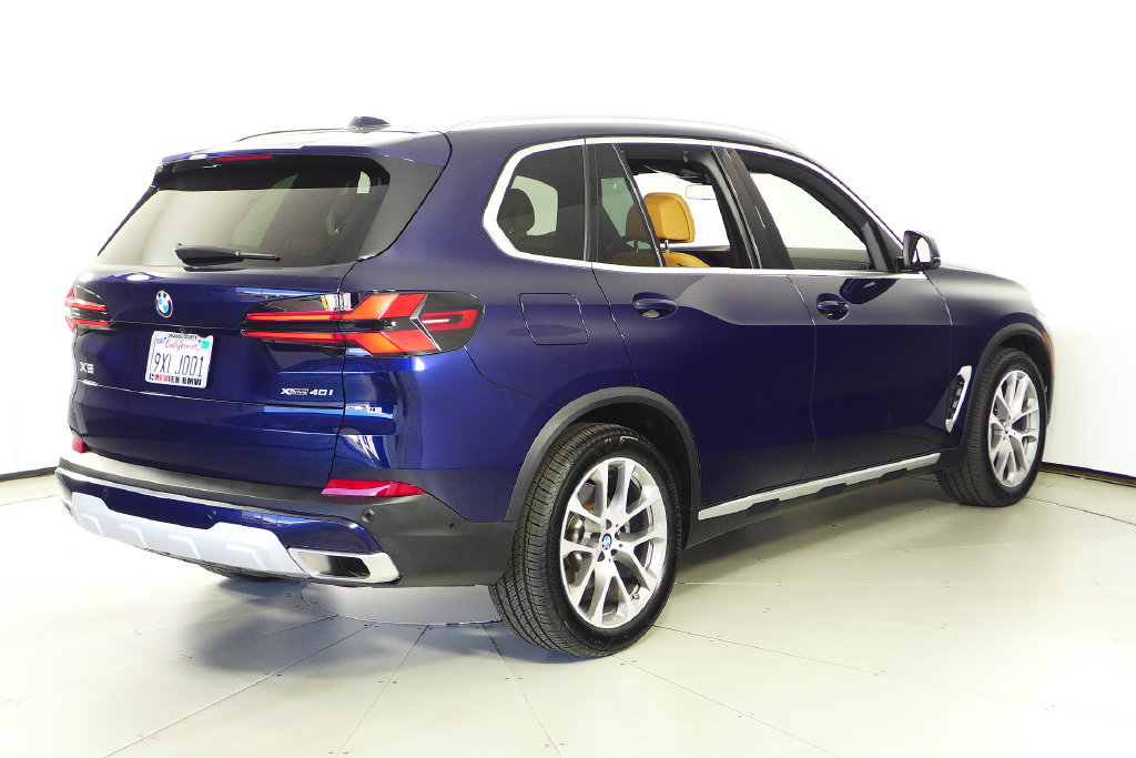 Used 2026 BMW X5 xDrive40i w/ Climate Comfort Package AWD/4WD image 7