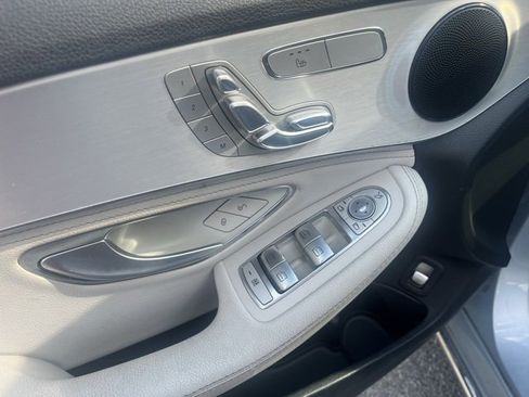 Used 2016 Mercedes-Benz C 300 4MATIC Sedan image 17