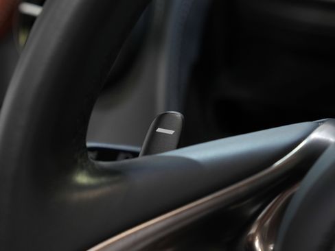 Used 2018 McLaren 720S image 35