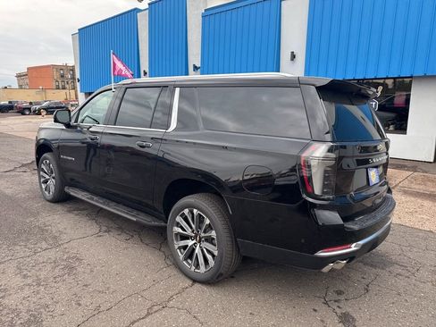 New 2026 Chevrolet Suburban High Country w/ Sun And Tow Package image 10