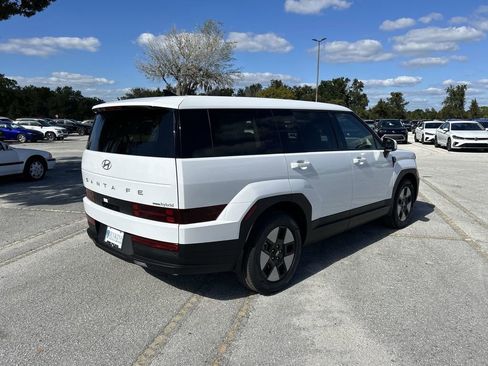 New 2026 Hyundai Santa Fe SE image 10