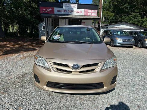 Used 2012 Toyota Corolla L FWD image 2