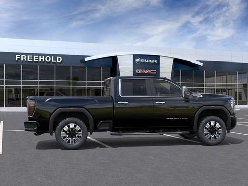 New 2026 GMC Sierra 3500 Denali w/ Denali Reserve Package AWD/4WD image 5