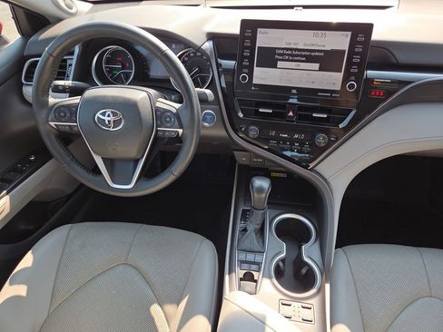 Used 2023 Toyota Camry XLE w/ Navigation Package FWD image 30