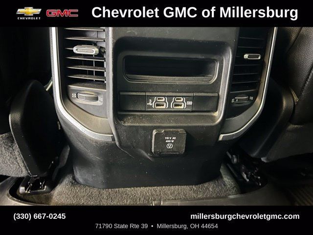 Used 2020 RAM 1500 Laramie AWD/4WD image 32