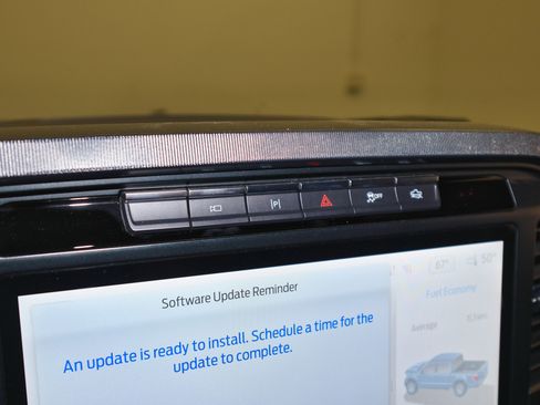 Used 2022 Ford F150 Raptor w/ Equipment Group 801A High image 31