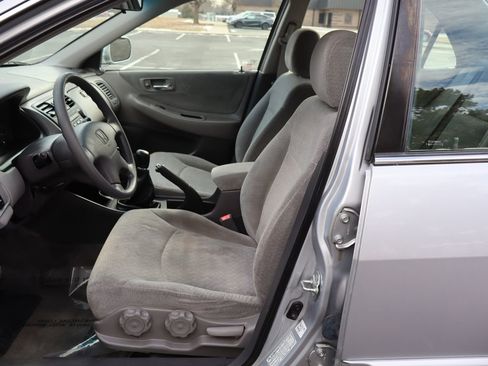 Used 2002 Honda Accord LX image 19