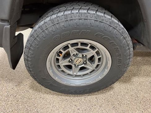 Used 2011 Jeep Wrangler Rubicon w/ Dual Top Group image 13