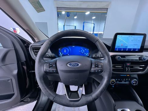 Used 2020 Ford Escape SE Sport AWD/4WD image 15