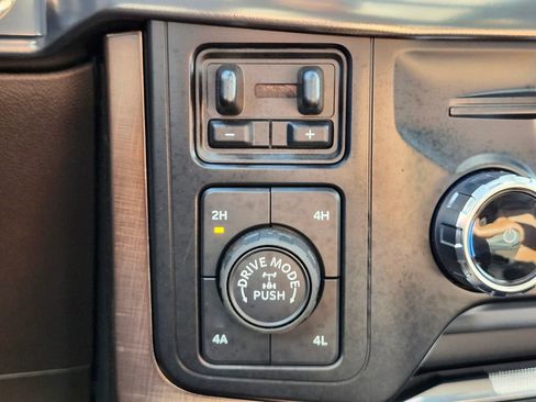 Used 2024 Ford F150 King Ranch image 25