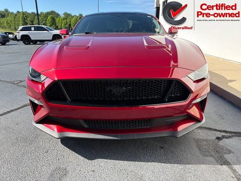 Used 2019 Ford Mustang GT Premium w/ Black Accent Package RWD image 4