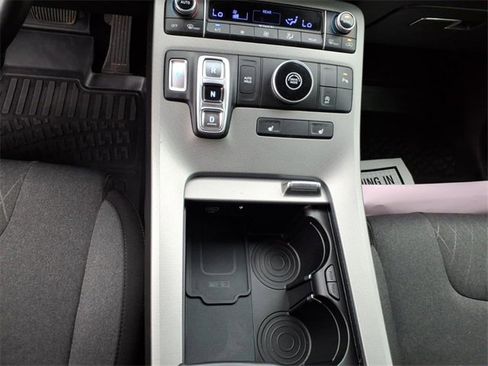 Used 2022 Hyundai Palisade SEL w/ Convenience Package image 16