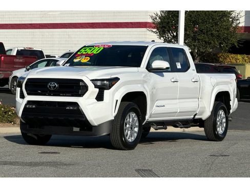 New 2026 Toyota Tacoma SR5 AWD/4WD image 8