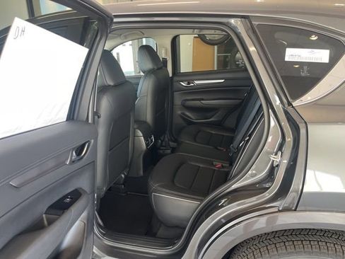 New 2025 MAZDA CX-5 AWD 2.5 S w/ Preferred Package image 23