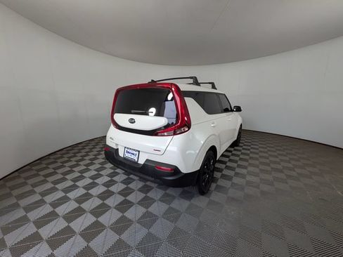 Used 2021 Kia Soul LX FWD image 6