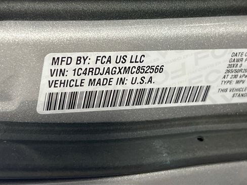 Used 2021 Dodge Durango SXT AWD/4WD image 31