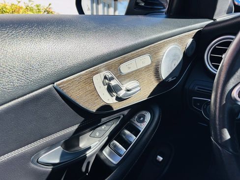 Used 2020 Mercedes-Benz C 300 Cabriolet image 32