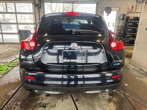 Used 2014 Nissan Juke SV image 3