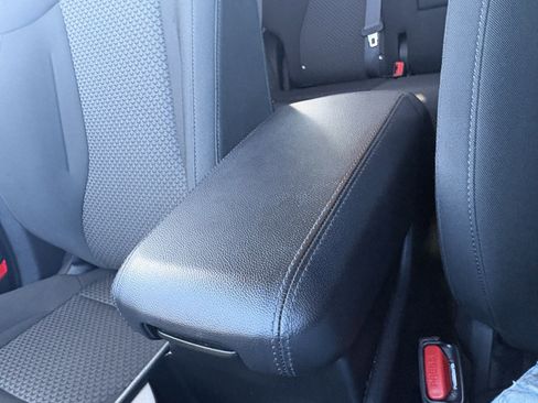 Used 2024 Kia Sportage LX image 24