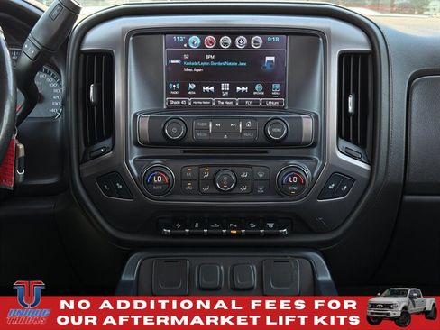 Used 2017 GMC Sierra 2500 SLT w/ Duramax Plus Package AWD/4WD image 32
