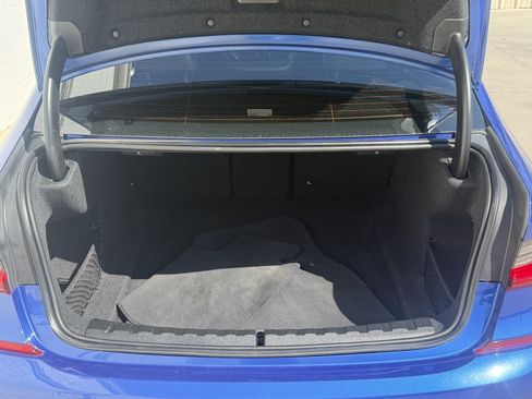 Used 2021 BMW 330i Sedan w/ M Sport Package RWD image 29