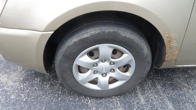 Used 2008 Kia Sedona LX FWD image 7